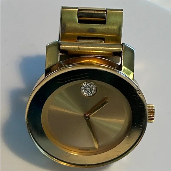 Movado Bold Collection Crystal Gold-Ion Plated Stainless Watch Crystal Detail - Picture 10 of 14